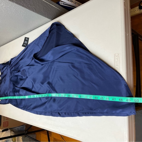 Lulus Navy Blue Satin One-Shoulder Asymmetrical Midi Dress size Small NWT - Picture 15 of 16